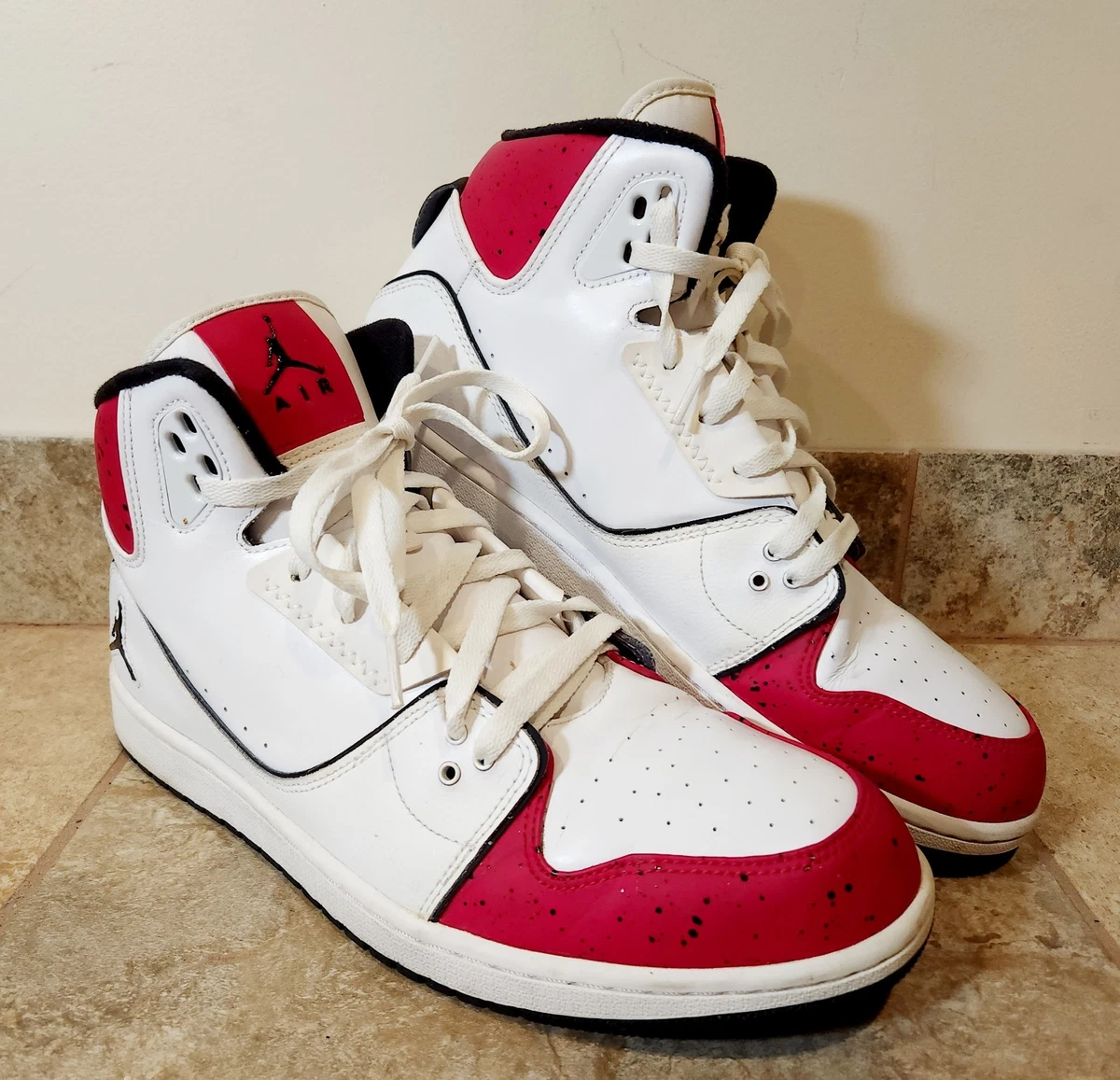 Jordan 1 Flight White Black Red for Sale | Authenticity  Nike Air Jordan 1 Flight 2 Premium White-Black-Red 640603-101 Men\'s Size 13 main image 1