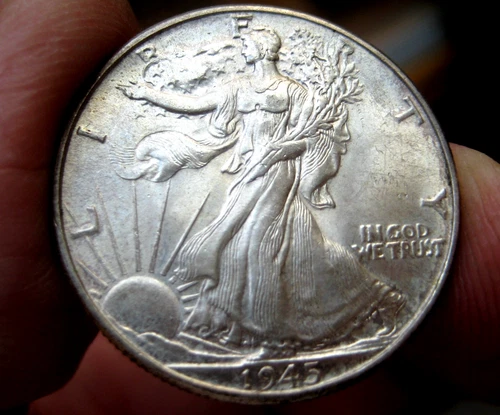 Higher Grade ~ 1945-P Silver WALKING LIBERTY Half Dollar ~ Uncirculated