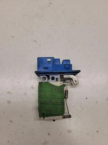 OPEL VECTRA B Estate 31 Blower Fan Relay 90586303 2.20 Diesel 88kw 23930381