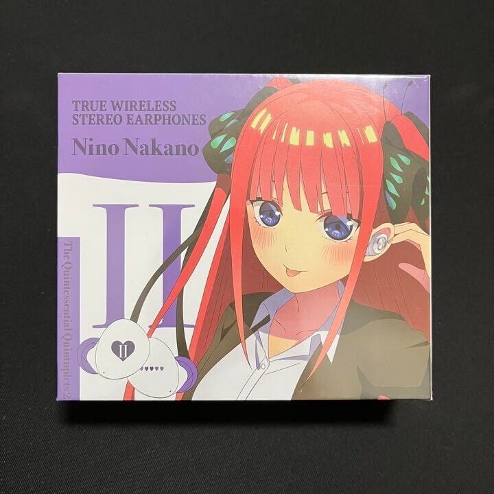 Nino Nakano model WIRELESS STEREO EARPHONE the Nino Nakano model WIRELESS STEREO EARPHONE the