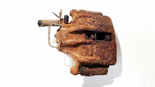 Volkswagen Passat 1998 Disc-Brake Caliper - FRONT RIGHT used, Genu #2727748-01
