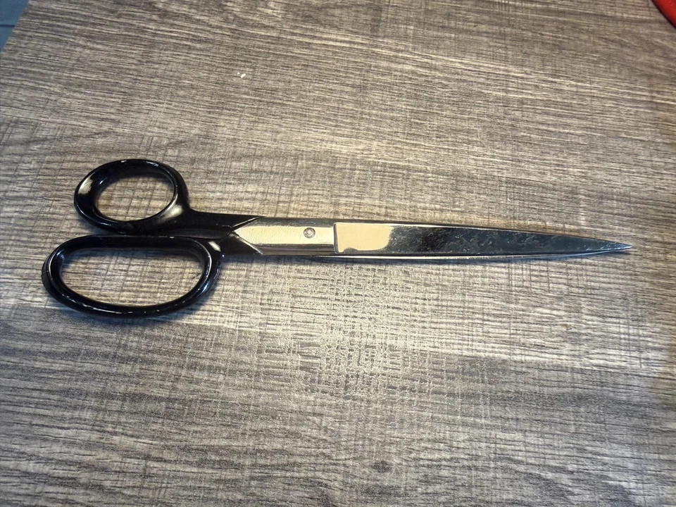 9" LIFEDGE Italy Tailor Shears Seamstress Sewing Scissors Vintage Black Handle - Image 2 of 4