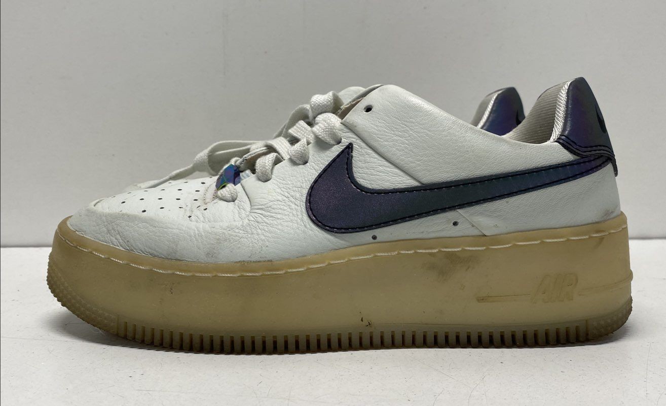 Nike White/blue Solid Platform Sneakers Women Siz… - image 1