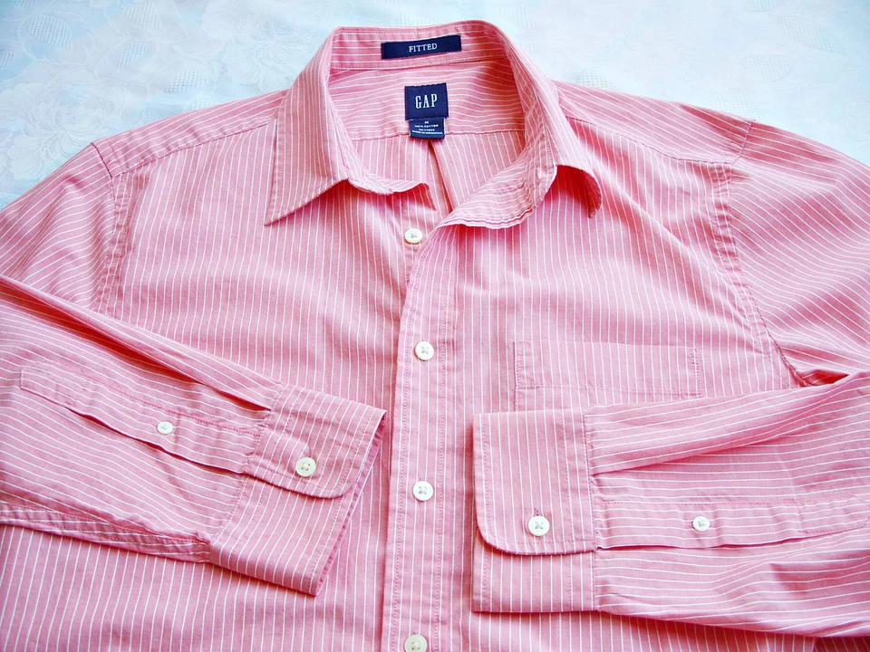 CAMISA SOCIAL MASCULINA VINTAGE AUTÊNTICA GAP ALGODÃO-TAMANHO:M - Imagem 4 de 4