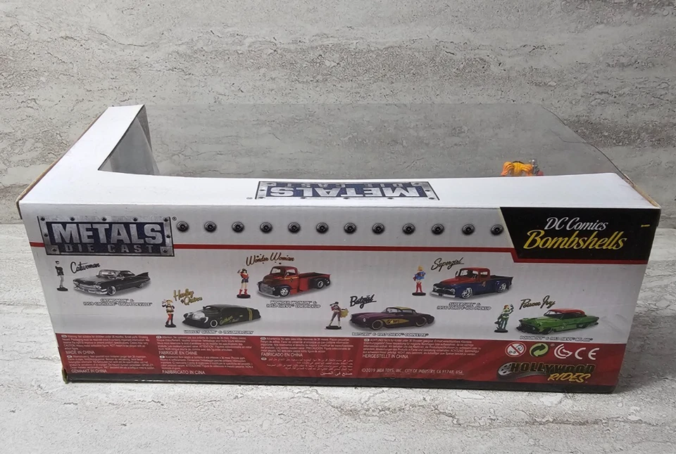 Jada Toys DC Comics Bombshells Harley Quinn y Mercury 1951 Die-Cast Car Nuevo en caja Foto 4 de 4