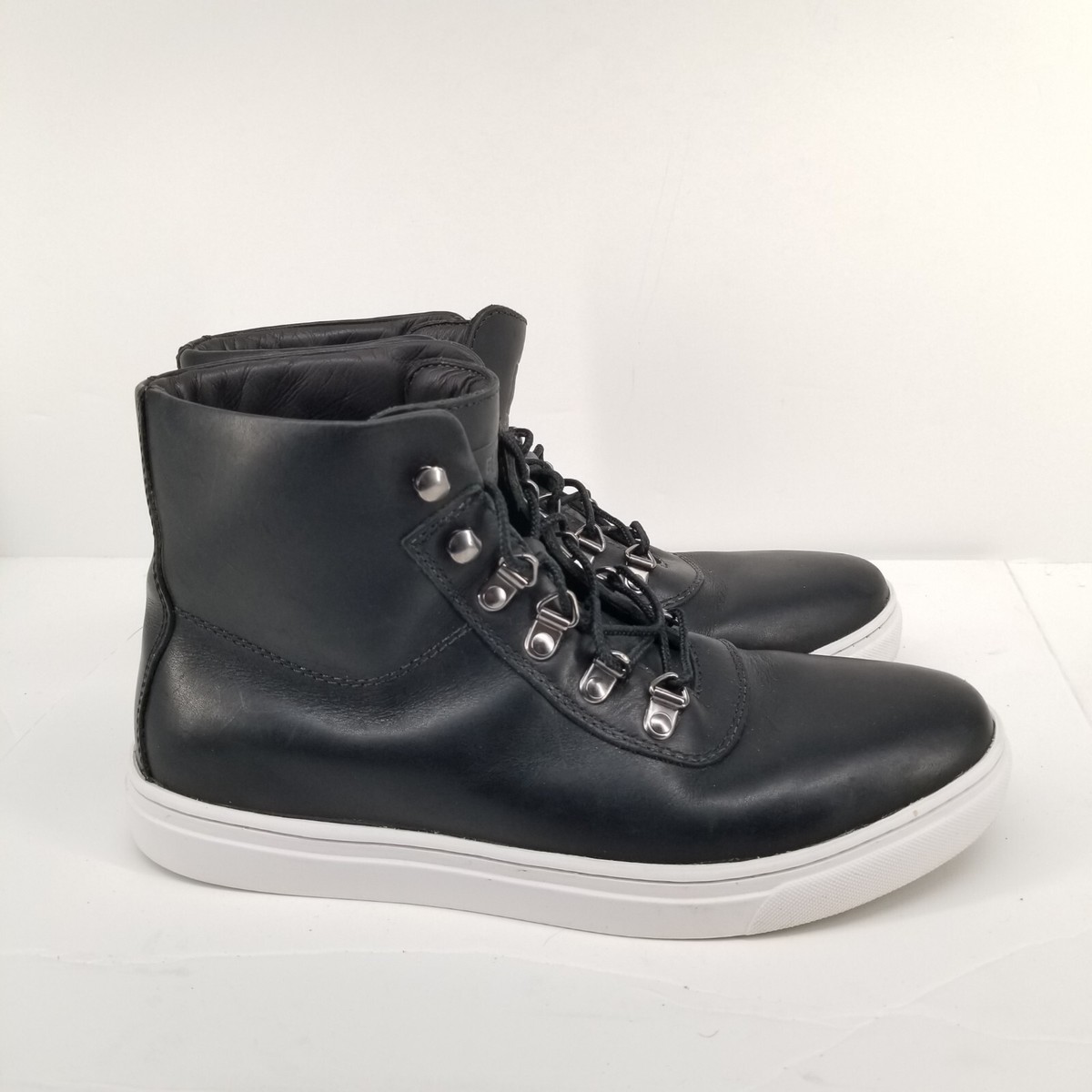 B49 Rare HELM Boots Men