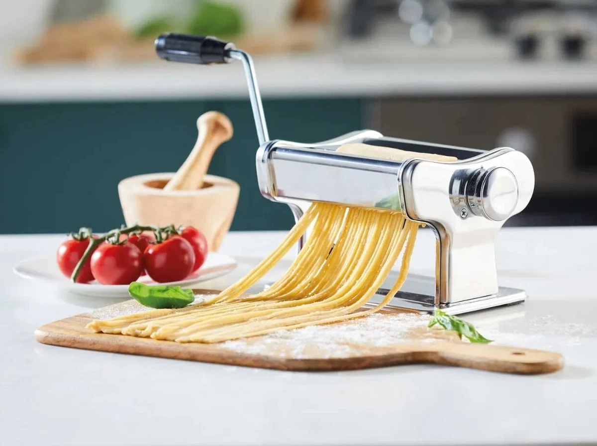 Pasta Maker Kirkton Spaghetti Tool Machine. Brand New Home