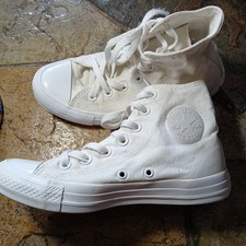 Converse All Star Chuck Taylor Unisex Shoes High Top White Women s 6 Men s 4