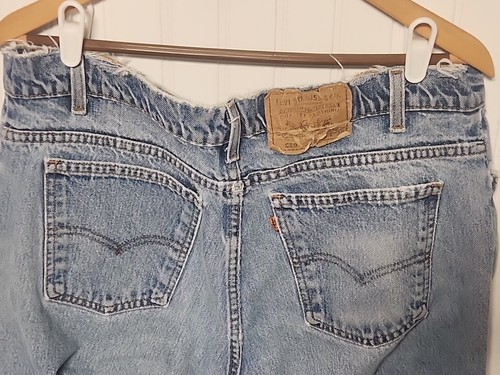 Vintage Levis Orange Tag 550 Mens 38x30 Holes Worn Stains Used See Photos - Picture 11 of 20