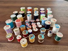 Lot of 46 Vintage Spools of Thread Various Sizes & Brands (see description)