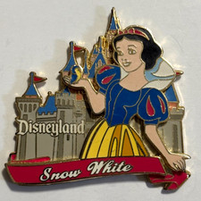 DLR 2002 Disneyland Resort Princess Castle Series Pin - Snow White 3D Red Ribbon