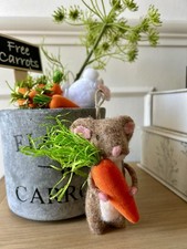 Spring Easter Felt Mouse Holding Large Carrot  Hanging Decoration Gift 