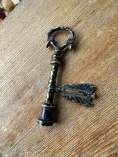 Antique brass / black lamp finial