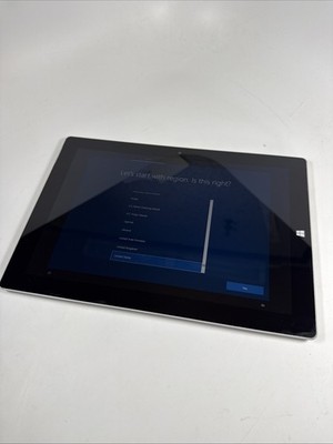 Microsoft Surface 3 (1645) 64GB (Wi-Fi Only) 10.8'' Windows Tablet
