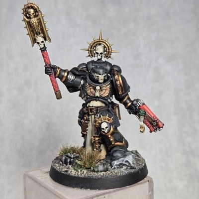 Warhammer 40k - Space Marines - Primaris Chaplain - Built / Painted