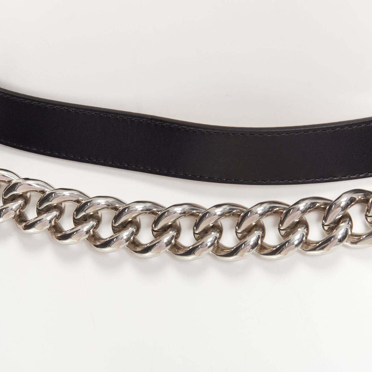 ALEXANDER MCQUEEN black leather silver chunky metal chain ALEXANDER MCQUEEN black leather silver chunky metal chain