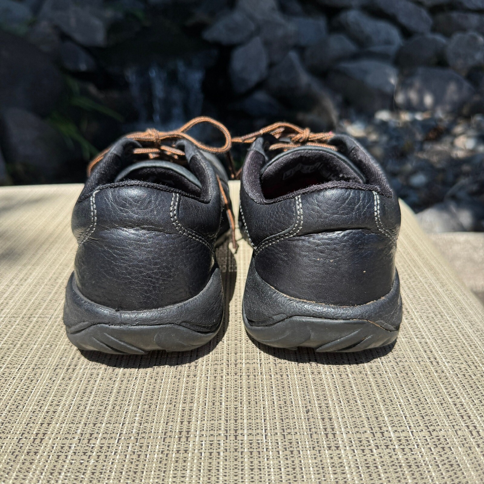 Scarpe da passeggio Keen Presidio Oxford comode in pelle nere 1011400 stringate 8 5