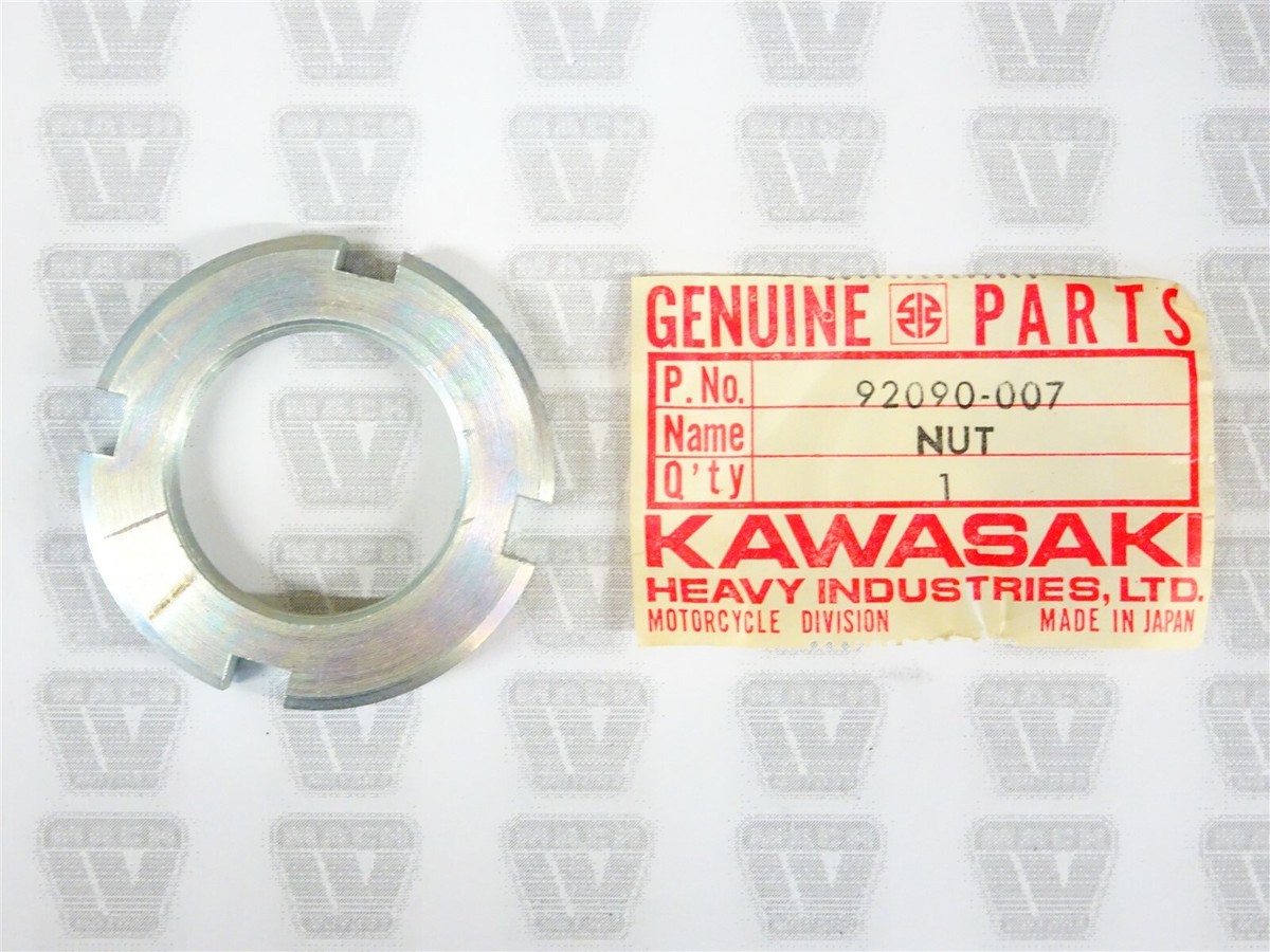 Kawasaki NOS NEW 92090-007 Steering Stem Lock Nut Z1 H1 BN