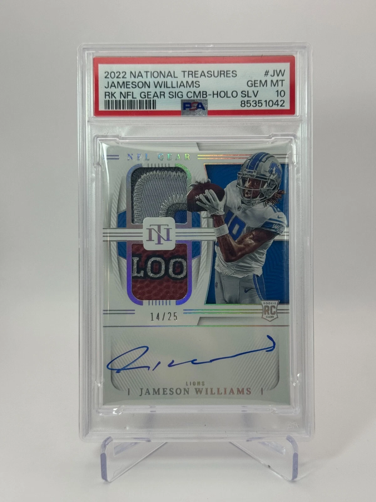 Jameson Williams Panini National Treasures Rookie NFL Gear Signature Combos #JW Holo Gold