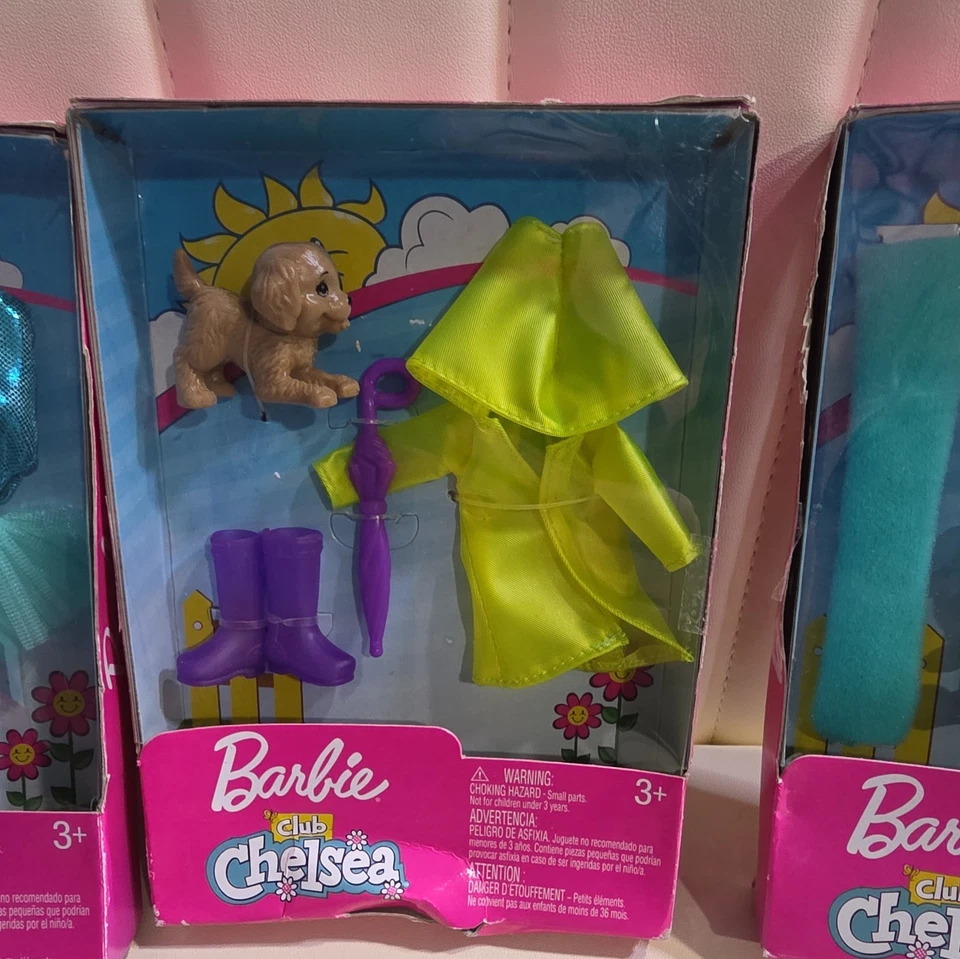 Club Chelsea Moda Pack Conjunto Equipo de Lluvia y Traje de Baño Conjunto Oso de Peluche 3  Foto 3 de 4