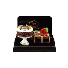MINIATURE DOLLHOUSE 1:12 SCALE REUTTER BIRTHDAY CAKE & PRESENT - 1.795/5