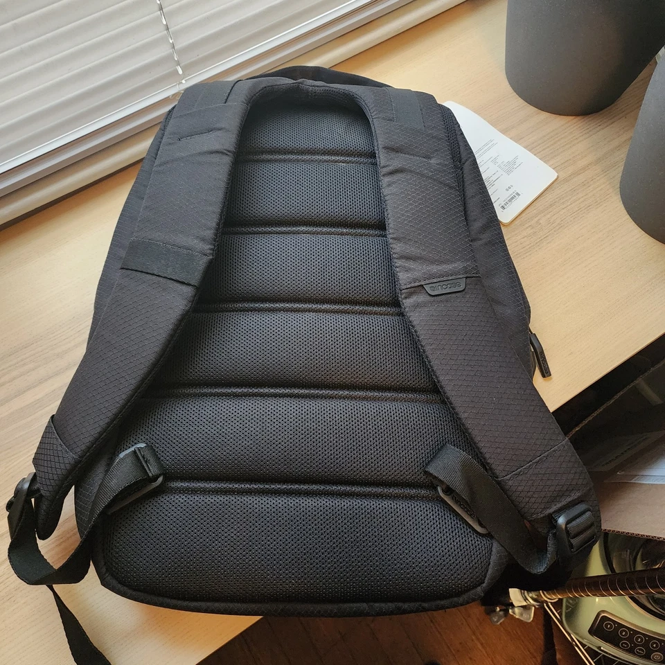 Incase City компактный рюкзак - бриллиант рипстоп, 16'' ноутбук, школа/работа сумка - Изображение 2 из 4