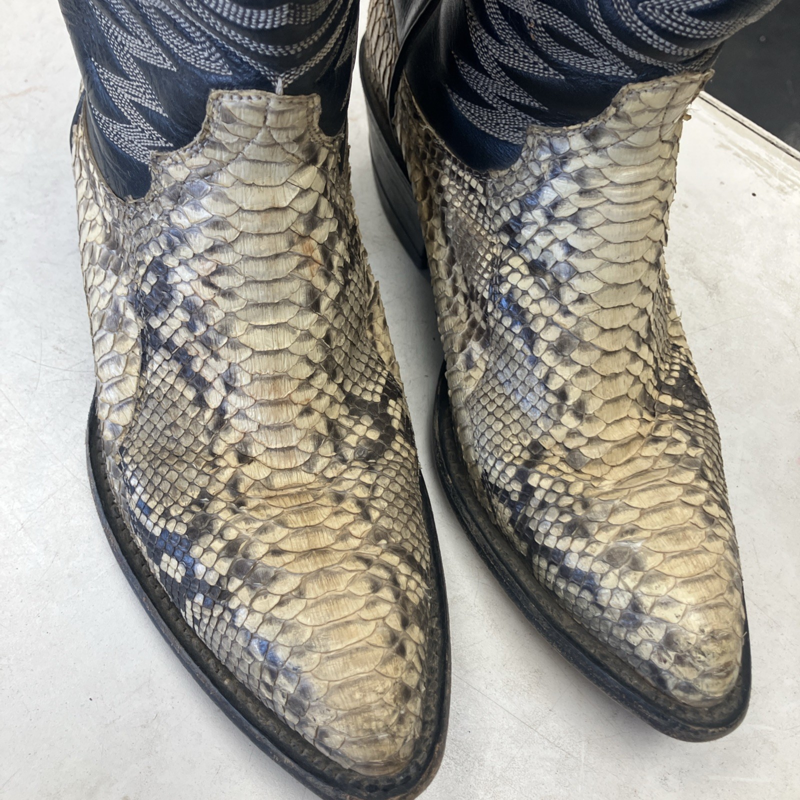 Vintage 80s Cowtown Authentic Python Snake Skin W… - image 1
