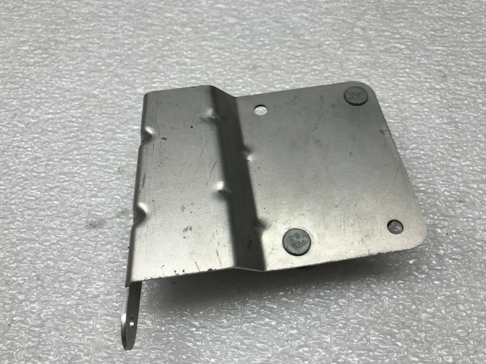 LAMBORGHINI HURACAN 610 LEFT TIRE PRESSURE SENSOR ANTENNA BRACKET OEM 7PP907283