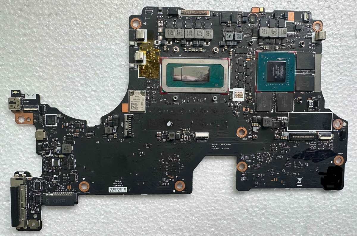 ASUS ROG Flow Z13 GZ301ZC 16GB RAM Core I7-12700H RTX3050 4GB GPU