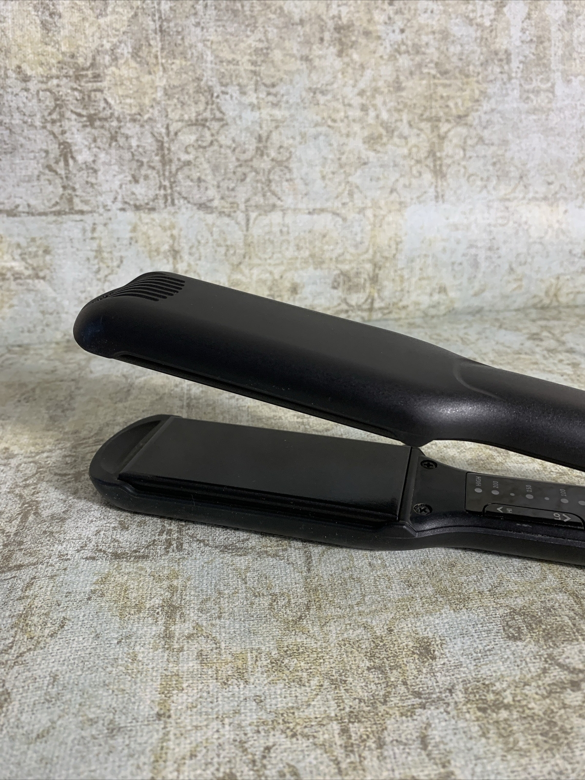 Cloud Nine C9L1.3 Black Edition Wide Hair Straighteners eBay