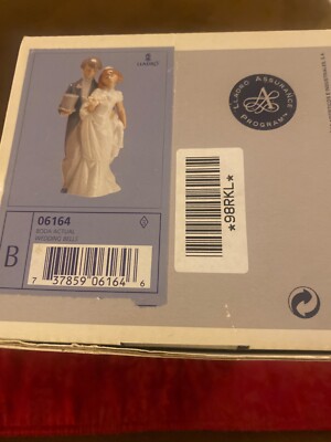 LLADRO リヤドロ Boda actual Wedding bells LLADRO #010-06164 BODA ACTUAL WEDDING BELLS CAKE TOPPER W/ BOX