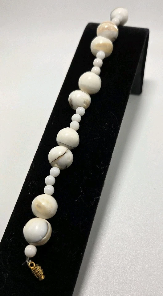 White Beige Black Banded Stone Bead Set 21" Necklace 8" Bracelet Boho Ethnic  - Image 3 of 4
