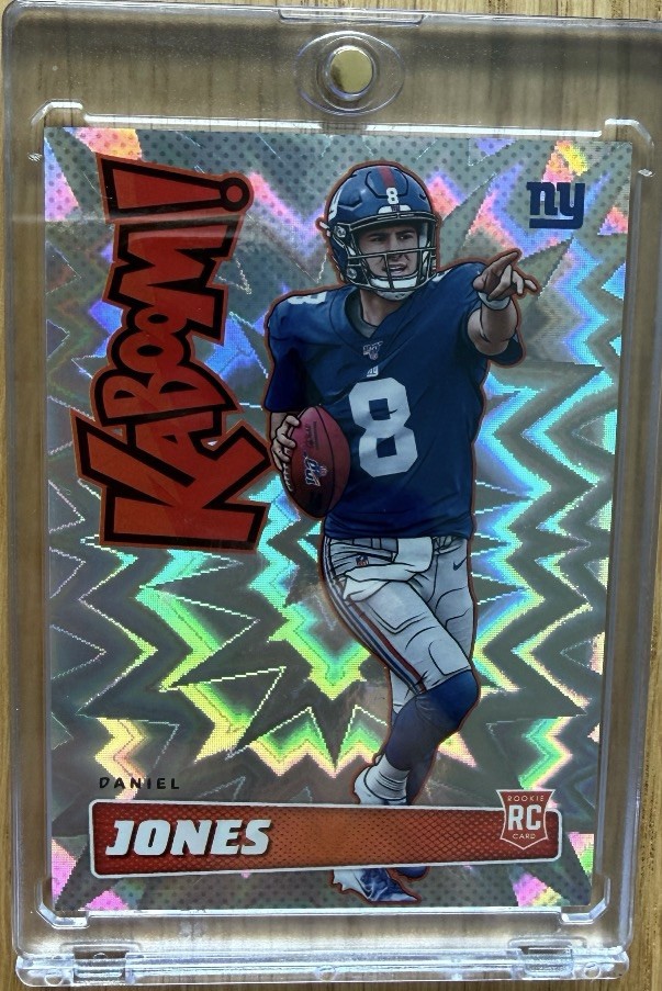 2019 Absolute Daniel Jones Kaboom SSP RC Rookie #K-DJ2 Giants