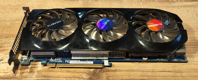 GIGABYTE Radeon R9 280X WindForce 3X OC 3GB GDDR5