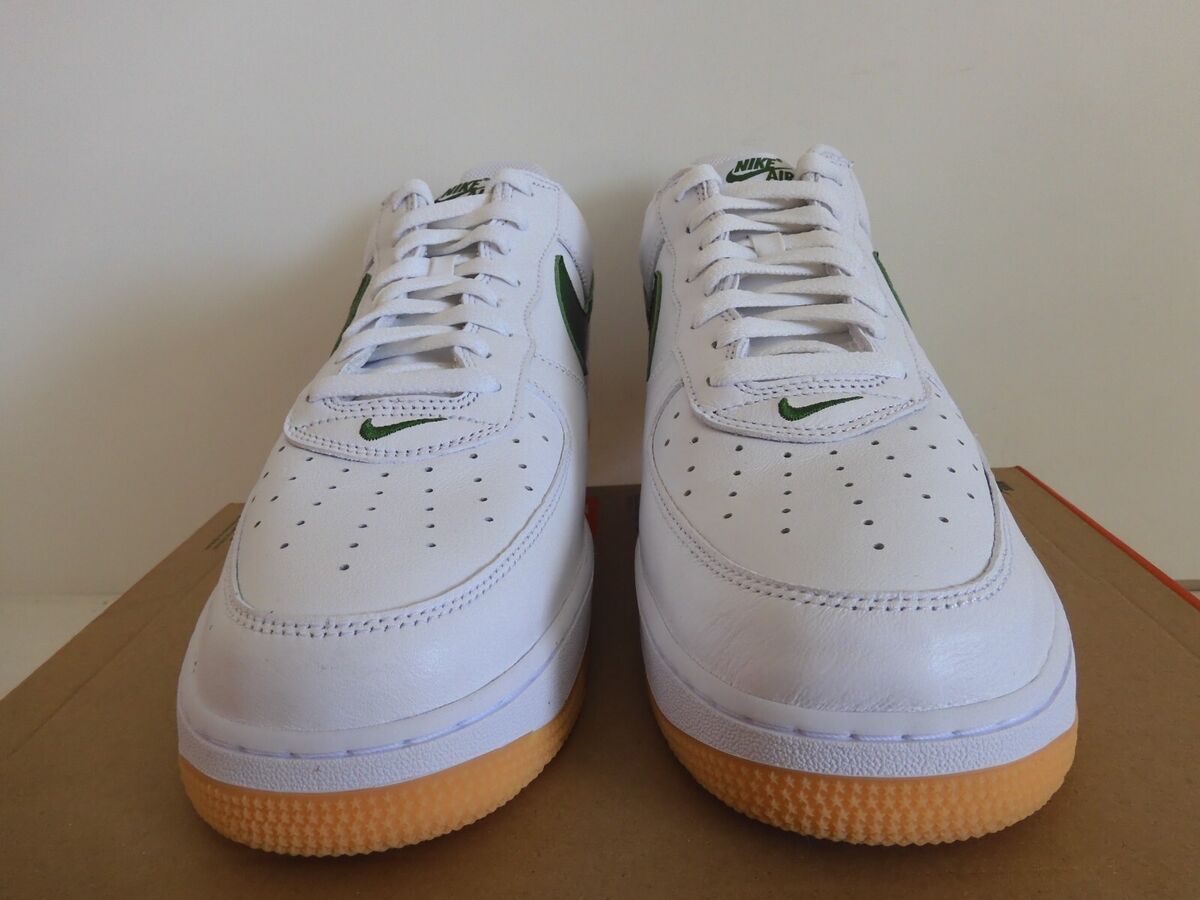 NIKE AIR FORCE 1 LOW RETRO QS WHITE-FOREST GREEN-GUM YELLOW NIKE AIR FORCE 1 LOW RETRO QS WHITE-FOREST GREEN-GUM YELLOW