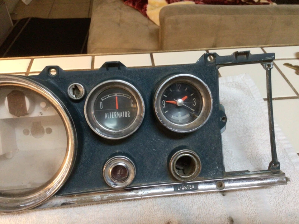 Cuadro de instrumentos Chrysler carcasa 1964 64 Chrysler usado Foto 4 de 4