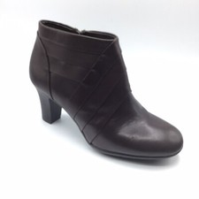 Michelle D Size 10 Brown Booties Heeled Boots Shoes Zippered Closure