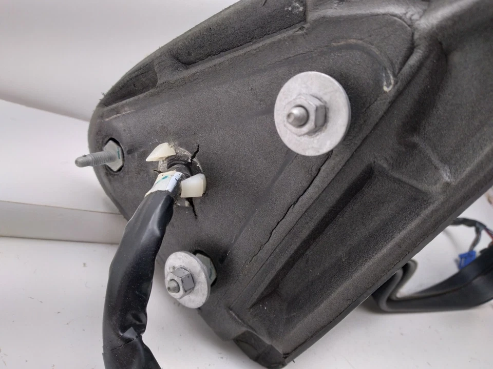 GMC Yukon 2001-2006 pasajero lado derecho intermitente eléctrico puerta espejo retrovisor OEM Foto 2 de 4