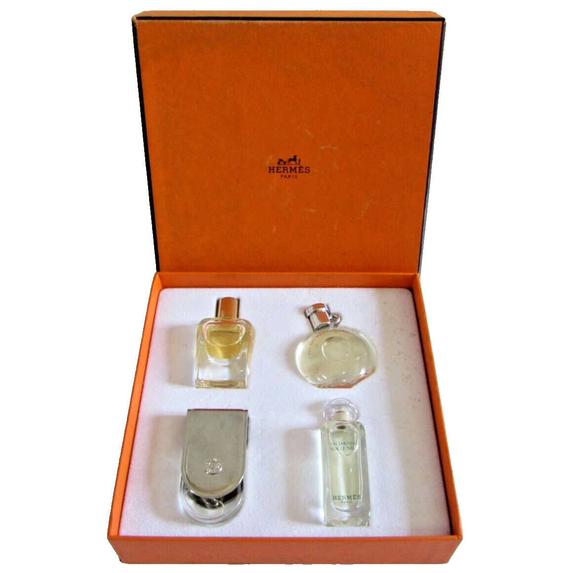 Hermes 4 MINI Perfume Set: UN JARDIN SUR LE NIL JOUR D'HERMES EAU