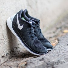 NIKE FREE RUN 5.0 OG GS SZ 4.5Y BLACK WHITE OREO RUNNING ANTHRACITE 644428-001