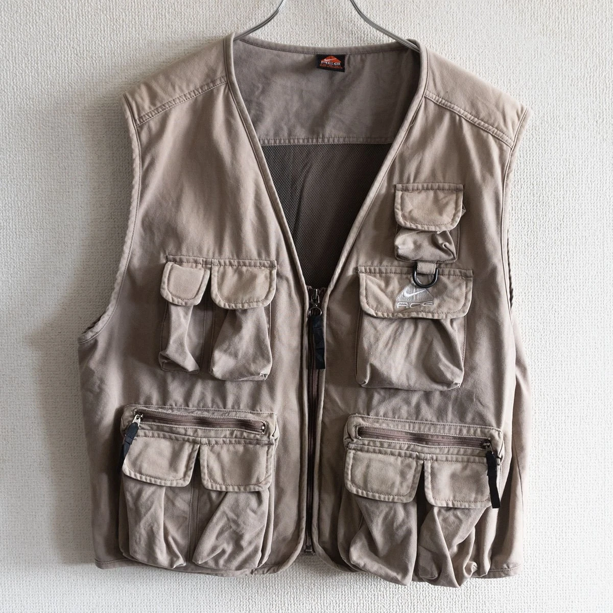 Nike ACG 90S Fishing Vest Size XL