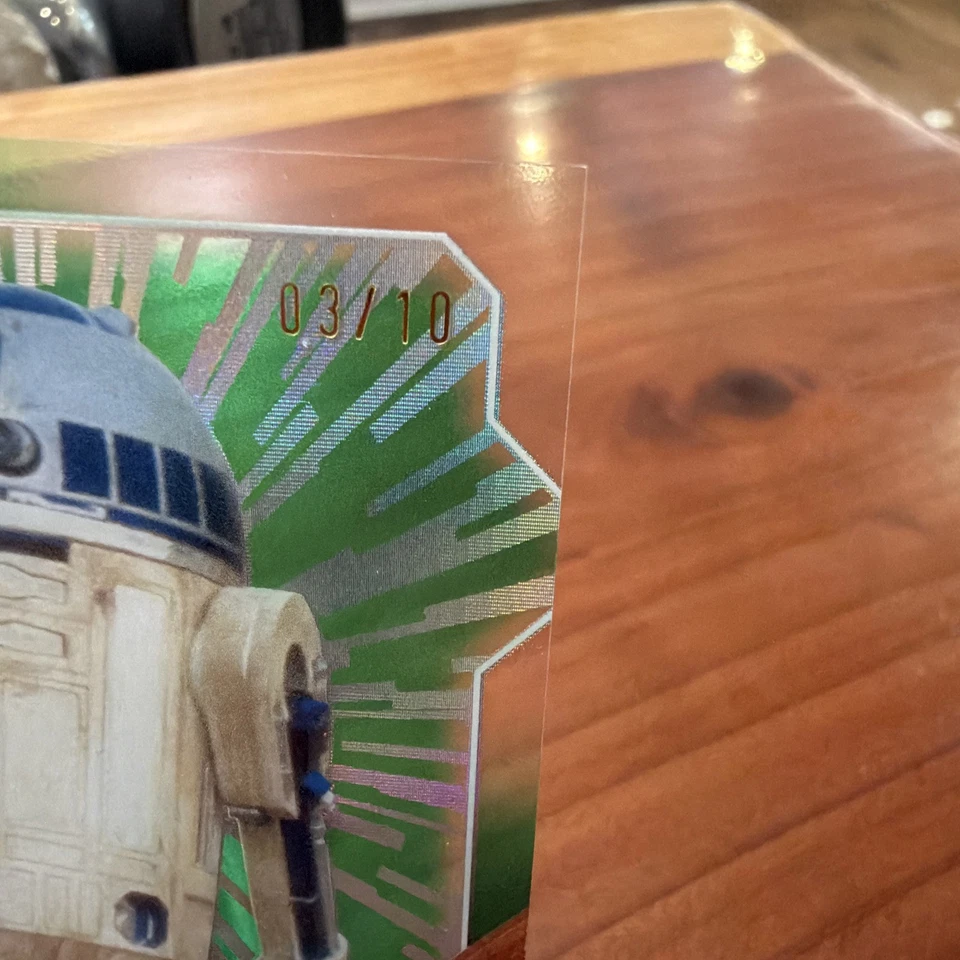 2024 TOPPS STAR WARS HIGH TEK R2-D2 green 03/10 - Image 2 of 4