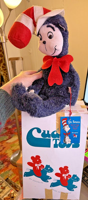 The Cat in the Hat DR Seuss doll stuffed animal w tag & box Cuddle Toys 18'' 1975