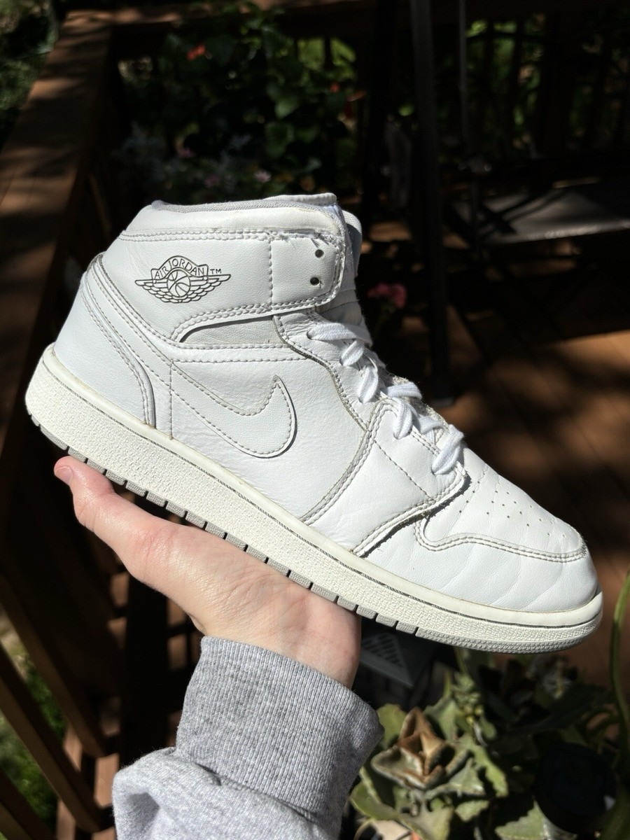 Air Jordan 1 Mid White & Wolf Grey 2016 Sneaker Nike Men's Sz 7 OG