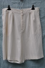 Blassport By Bill Blass Women's Beige Off White Shorts Flat 14 w/defect