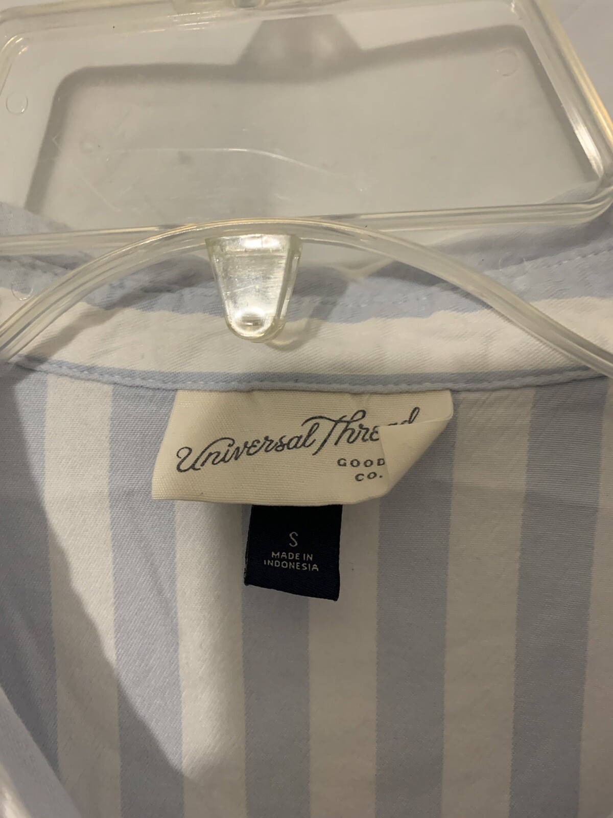 Universal Thread  Button Shirt Sz S - image 2