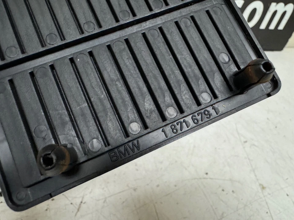 BMW DASHBOARD SPEAKER GRILL E21 320i 1978 to 1983 OEM Foto 4 de 4