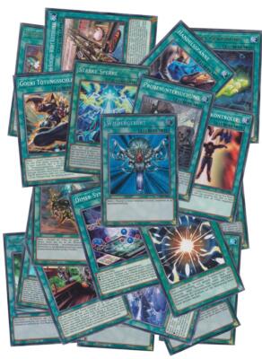 Yu-Gi-Oh! 30 verschiedene Zauberkarten - Deutsch