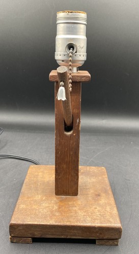 Antique wood Handmade Water Well Pull Chain Table Lamp Rusic Farmhouse Decor 9" - Picture 3 of 12
