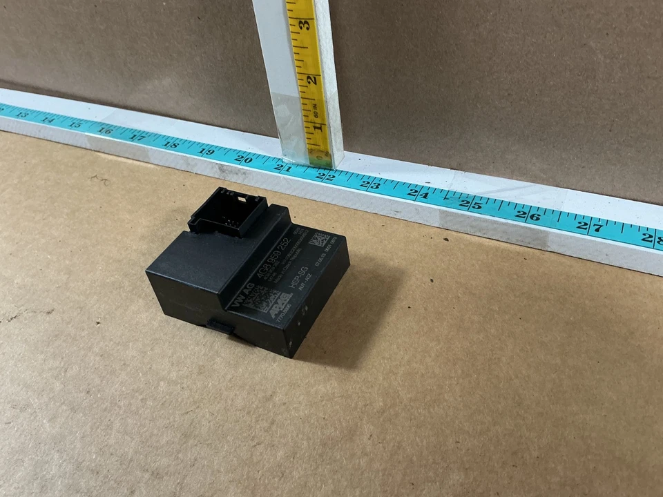 Módulo de control de alerón eléctrico trasero OEM AUDI A7 QUATTRO RS7 S7 2012-2018 Foto 4 de 4